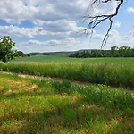Forsthaus / *