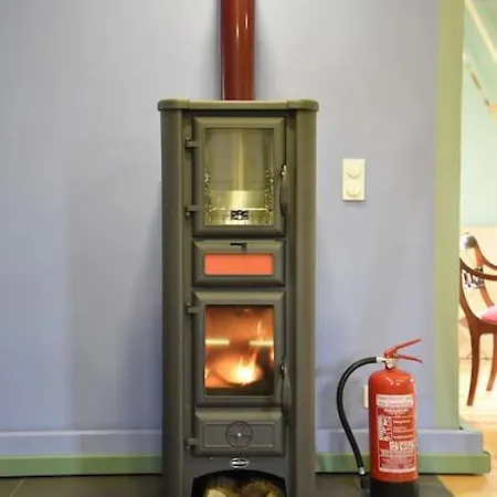 Forsthaus / بيت للعطل Lelkendorf