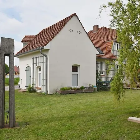 Forsthaus / Lelkendorf