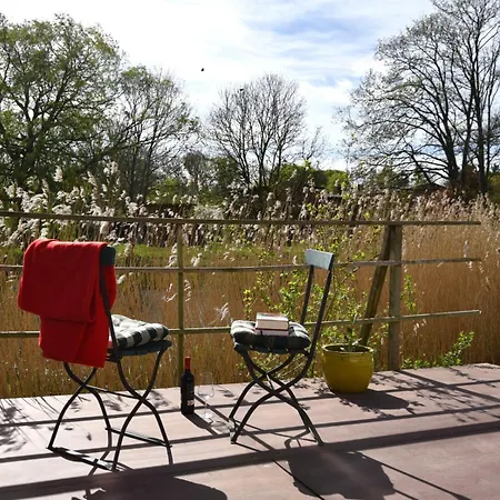 Forsthaus / بيت للعطل *