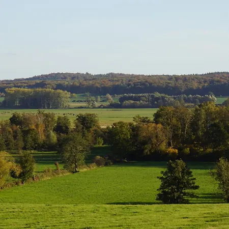 Forsthaus / *