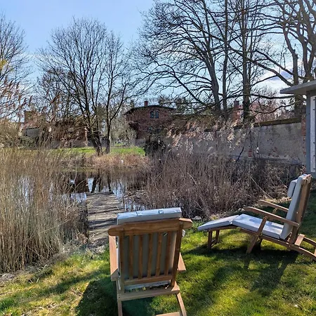 Forsthaus / بيت للعطل Lelkendorf