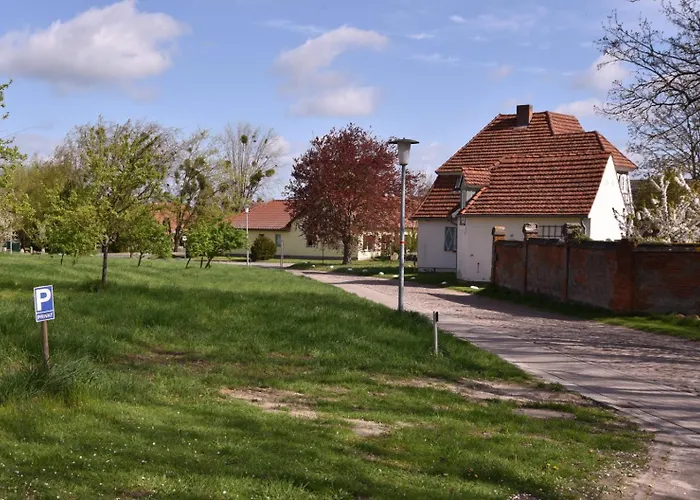 Forsthaus / * Lelkendorf